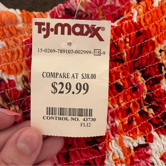 Japna | NWT Floral Flutter Sleeve Crop Top | Smocked Back | Small - Picture 6 of 6